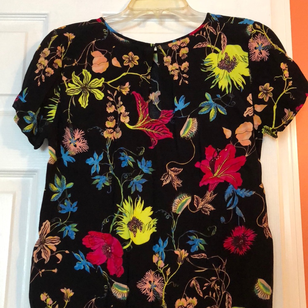 Floral blouse - Picture 3 of 3